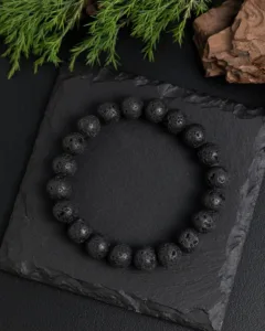 Браслет из вулканической лавы
